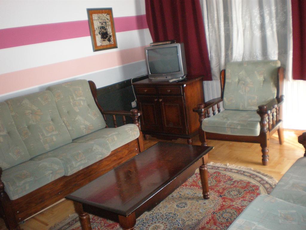 Planinska Kuca Villa Mokra Gora Luaran gambar